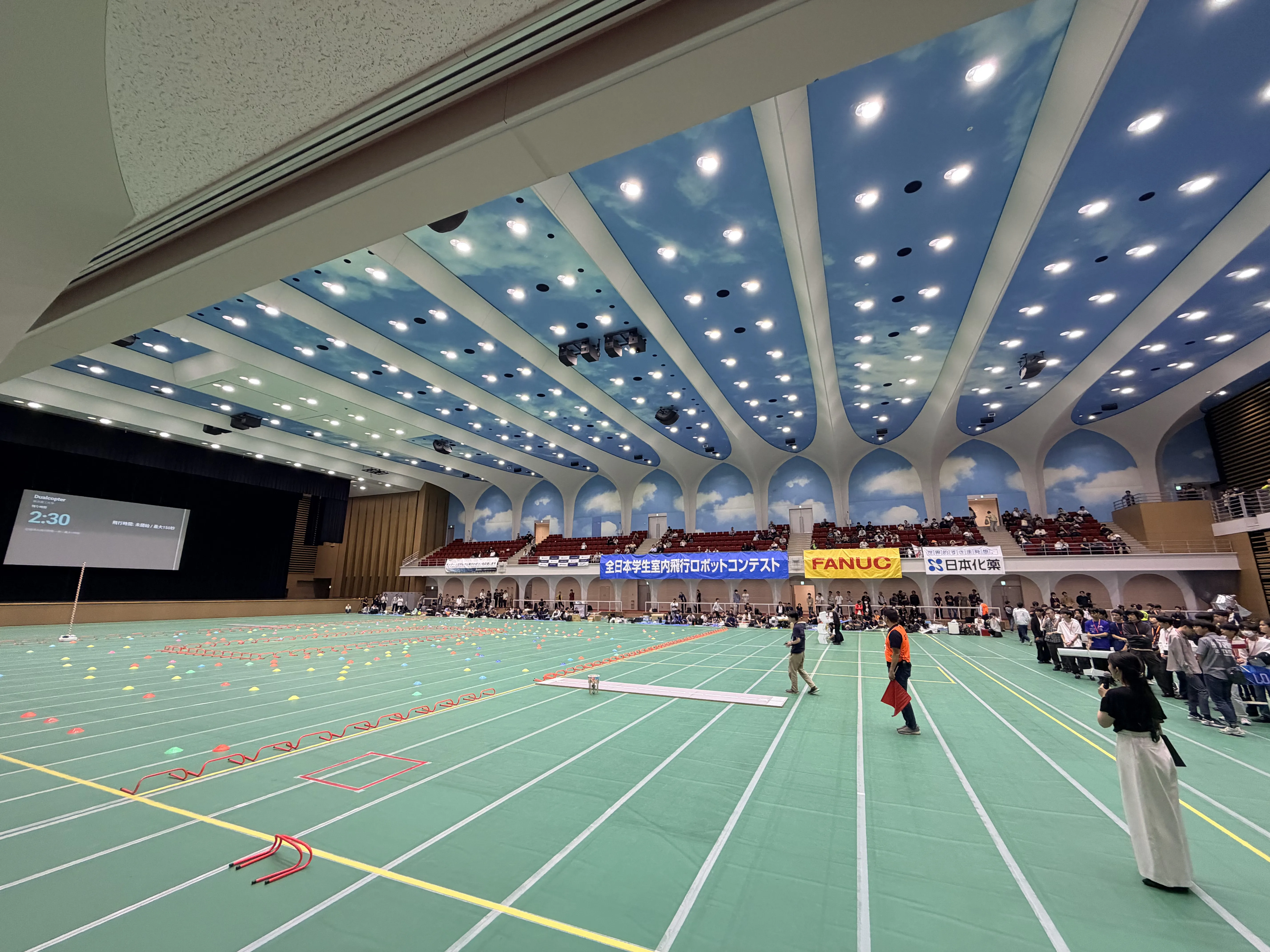 会場の日本工学院アリーナ